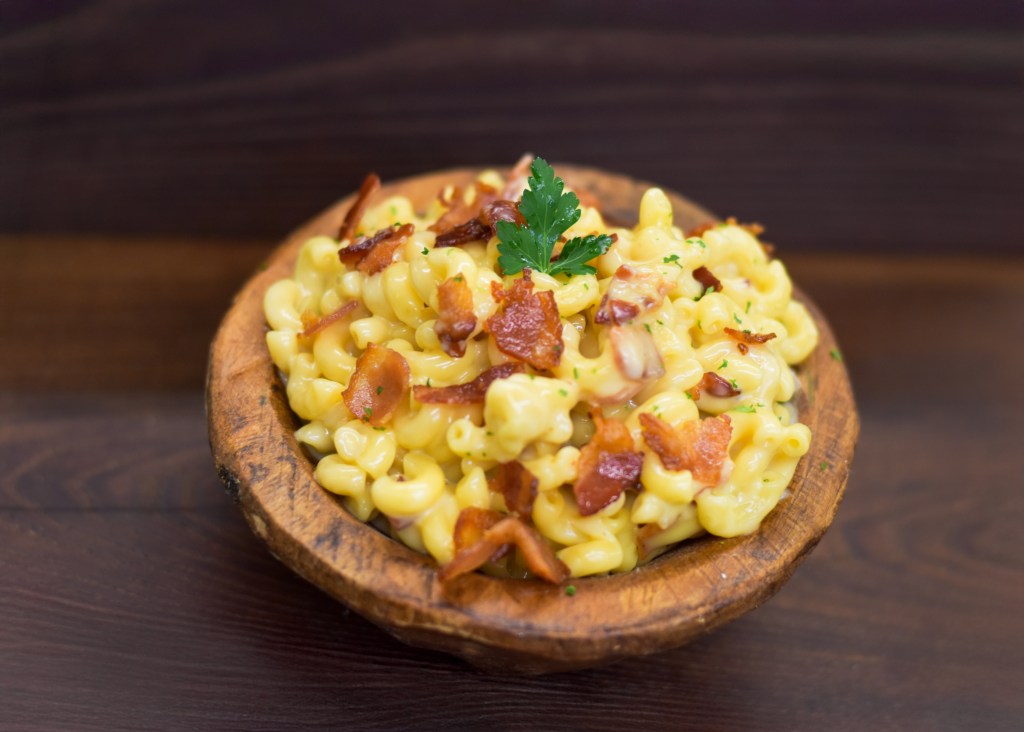 Smoked Gouda Mac & Cheese